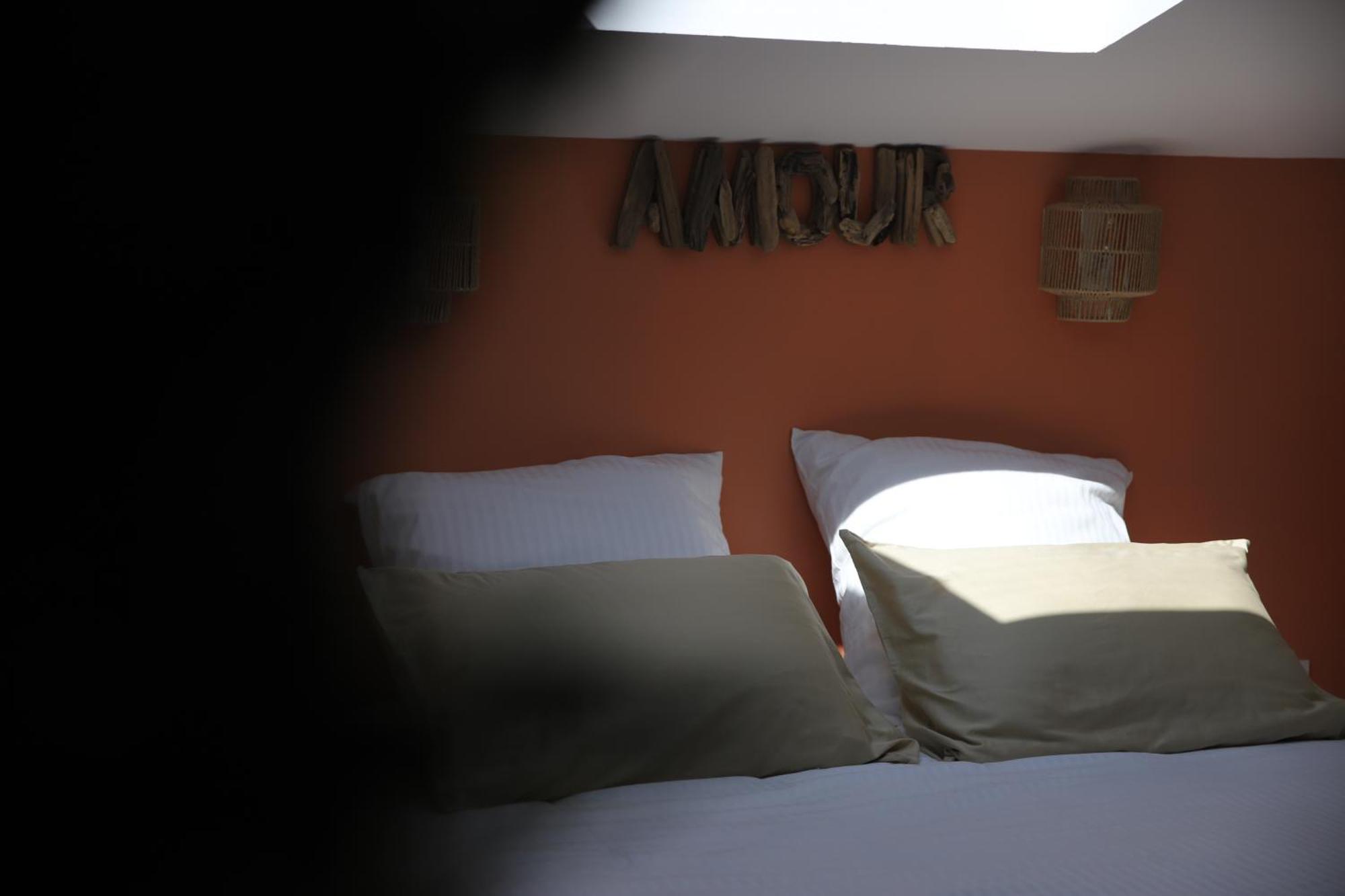 La Vie Est Belle Holiday home