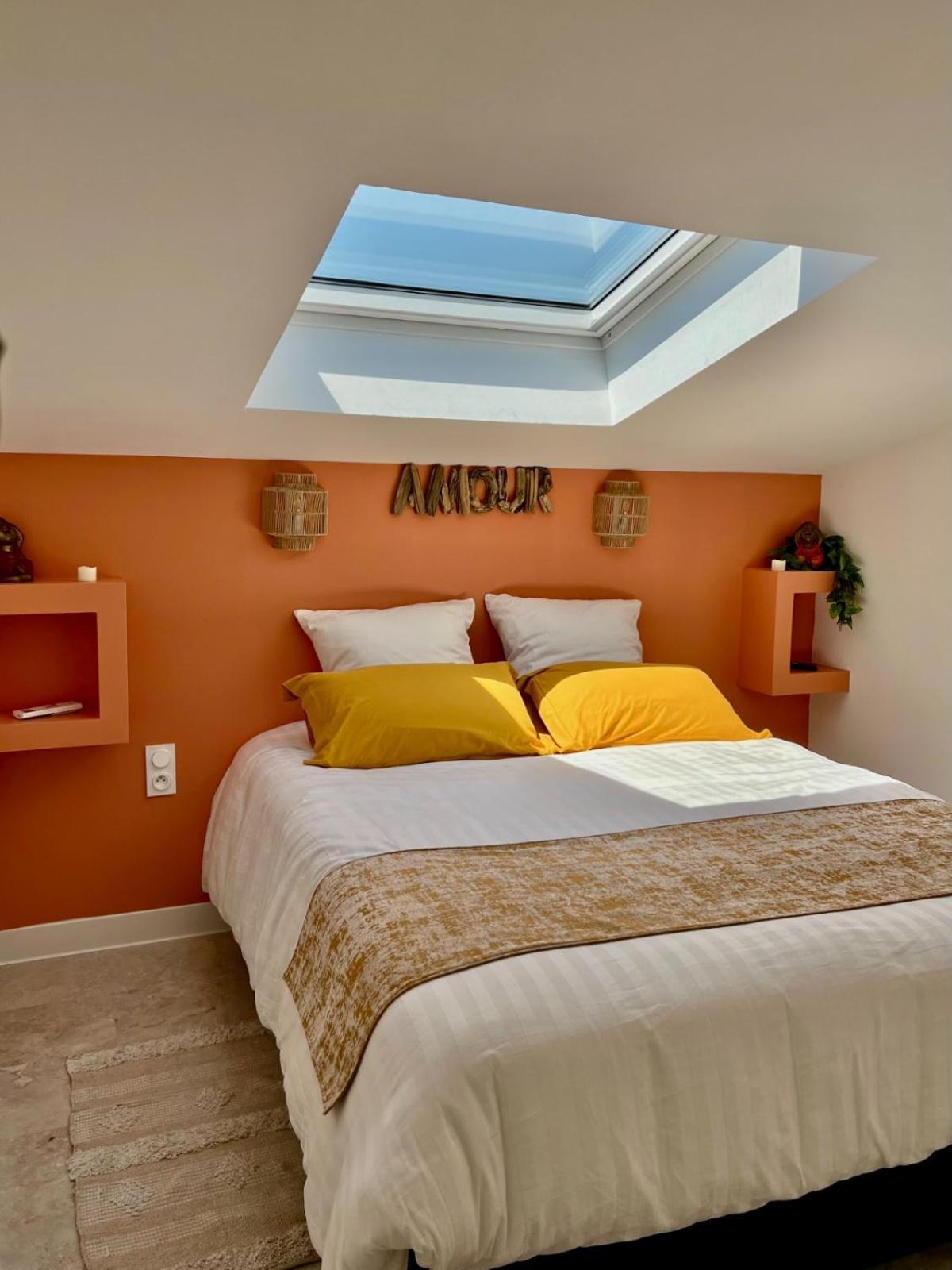 La Vie Est Belle Holiday home